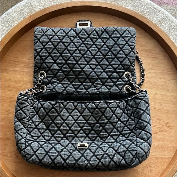 Black and Gray Quilted Shoulder Bag with Chain Strap - Picture 4 of 5